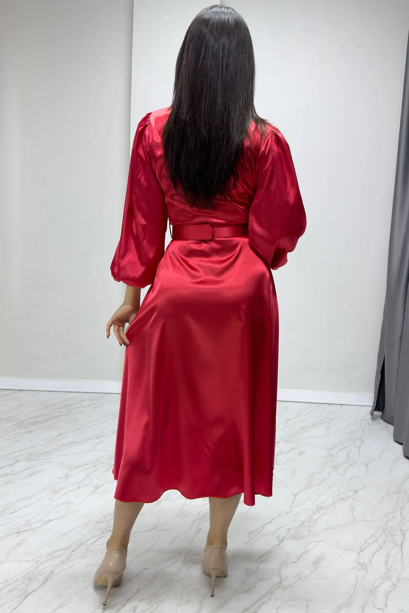 Kırmızı Kemerli Saten Büyük Beden Abiye Elbise

