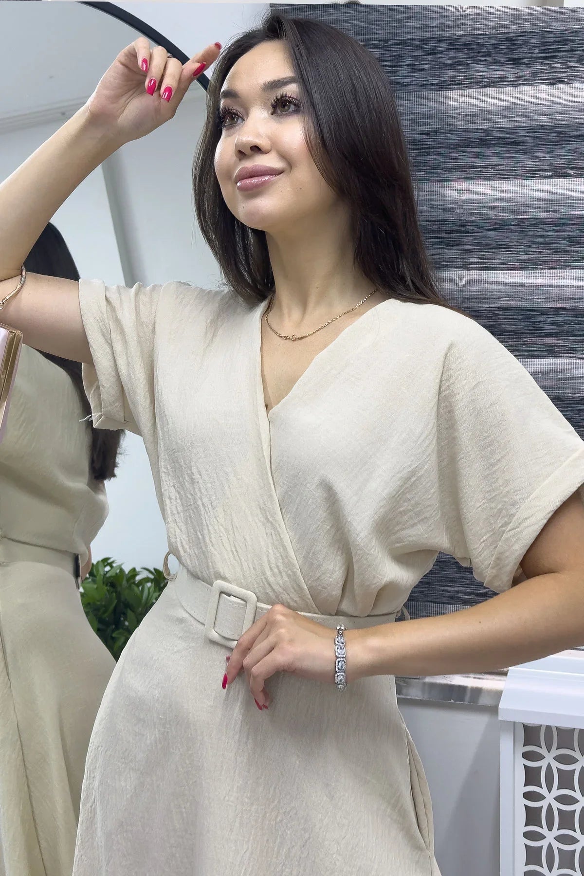 Kadın Krem Keten Kemerli Midi Cepli Elbise