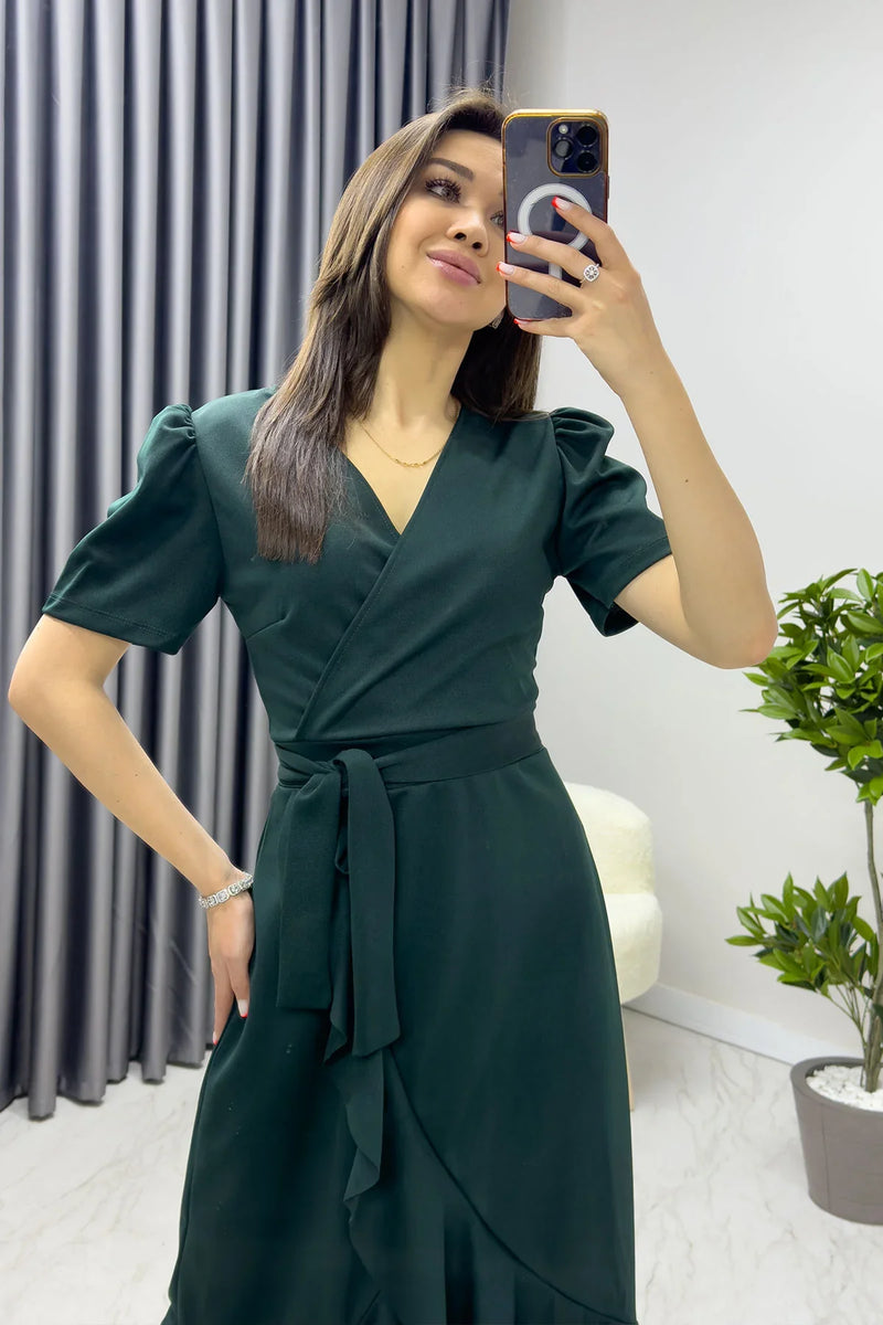 Zümrüt Yeşili Kısa Karpuz Kol Kruvaze Kuşaklı Büyük Beden Elbise


