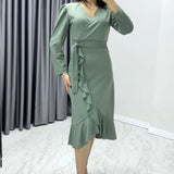 Su Yeşili Krep  Volanlı Kruvaze Büyük Beden Elbise