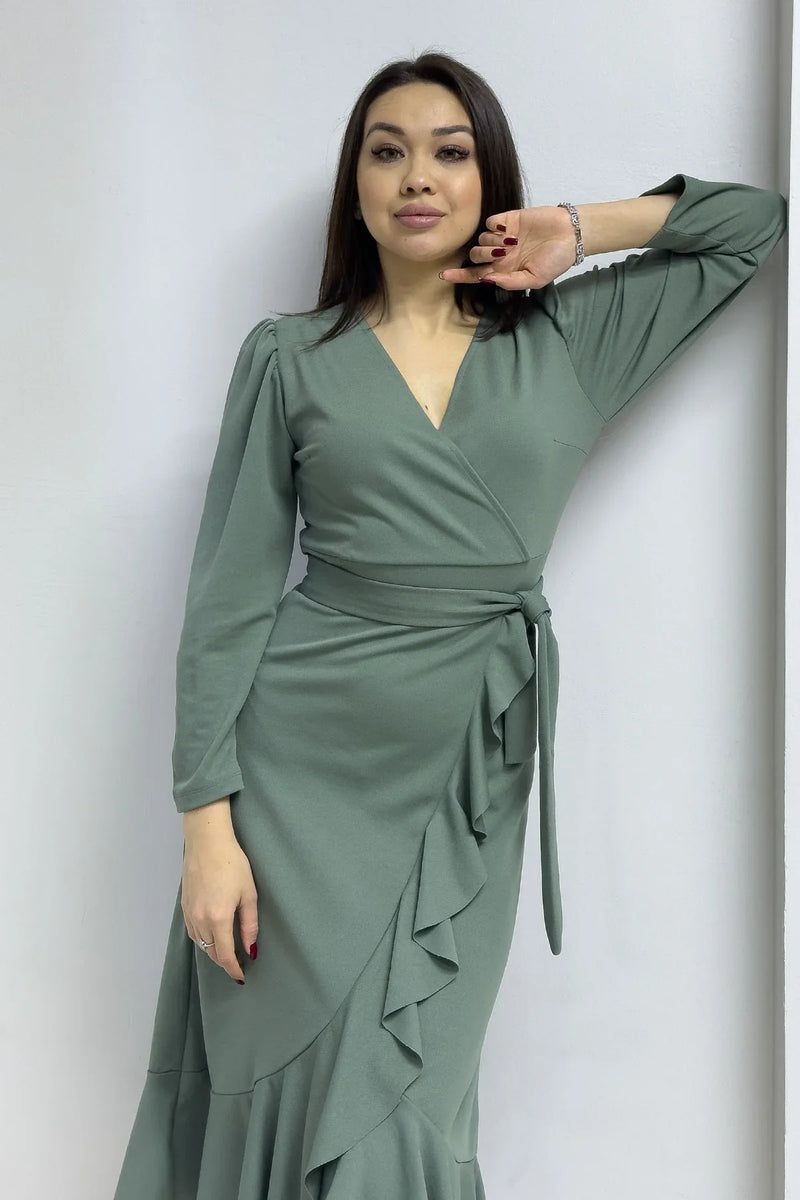 Su Yeşili Krep Volanlı Kruvaze Büyük Beden Elbise

