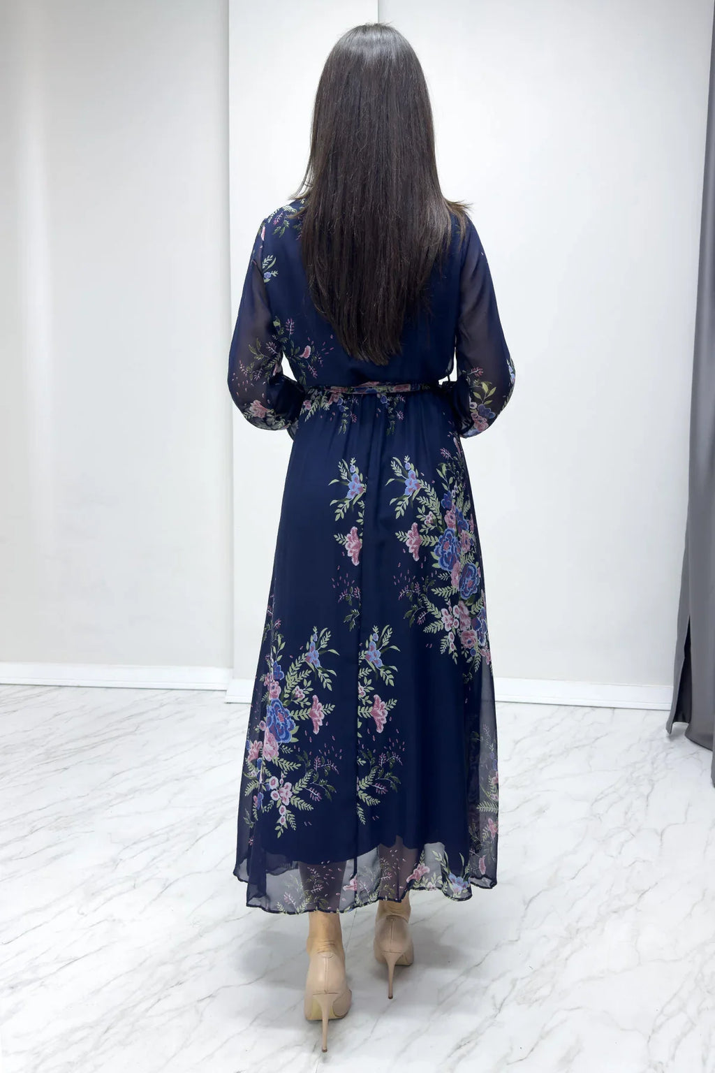 Lacivert Çiçekli Kruvaze Yaka Şifon Büyük Beden Elbise

