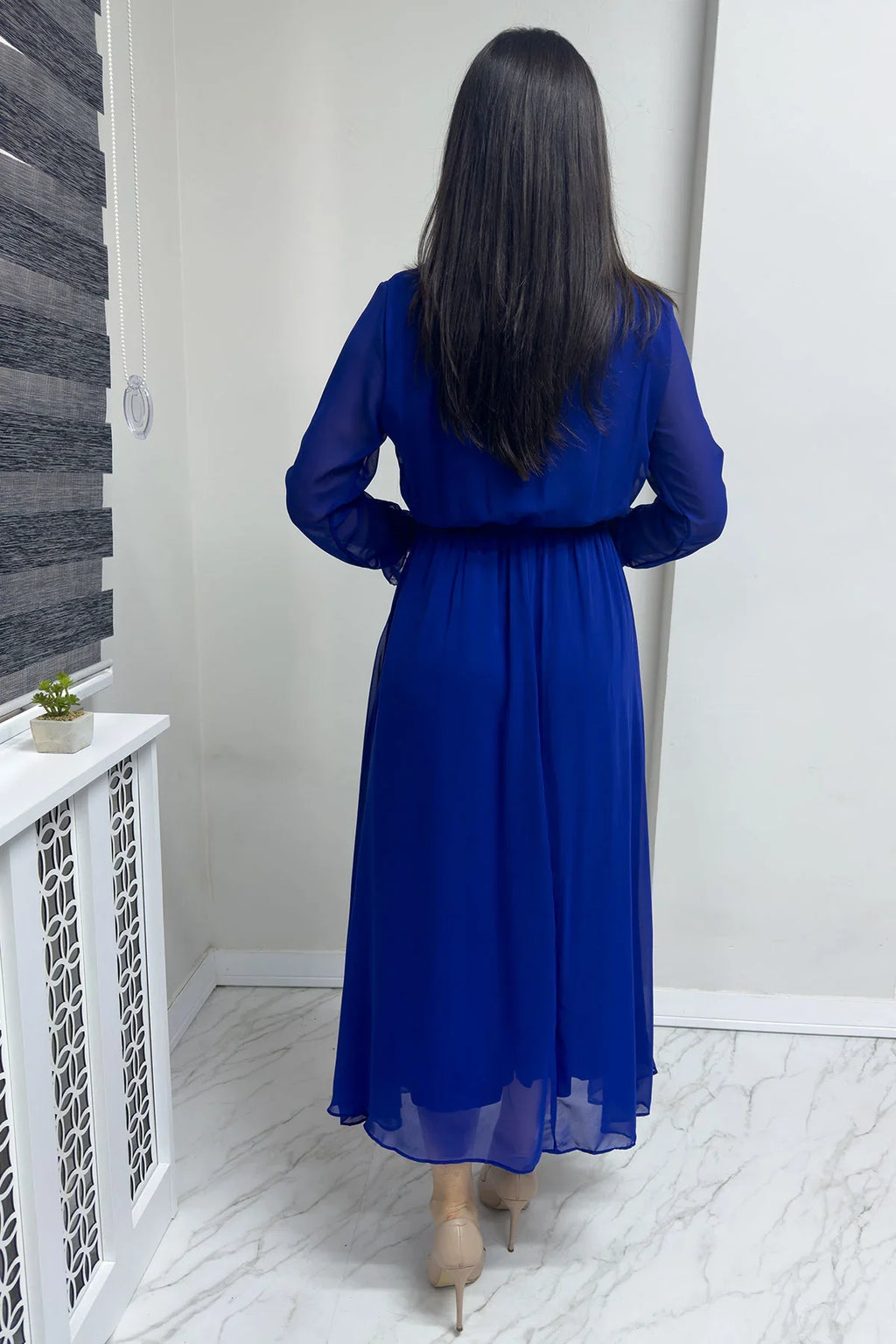 Saks Kruvaze Yaka Şifon Büyük Beden Elbise

