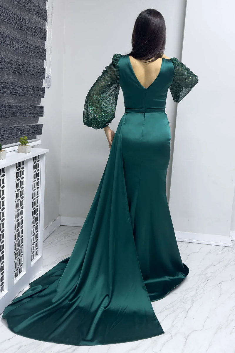 Kruvaze Yaka Zümrüt Yeşili Drapeli Simli Kol Saten Abiye Elbise

