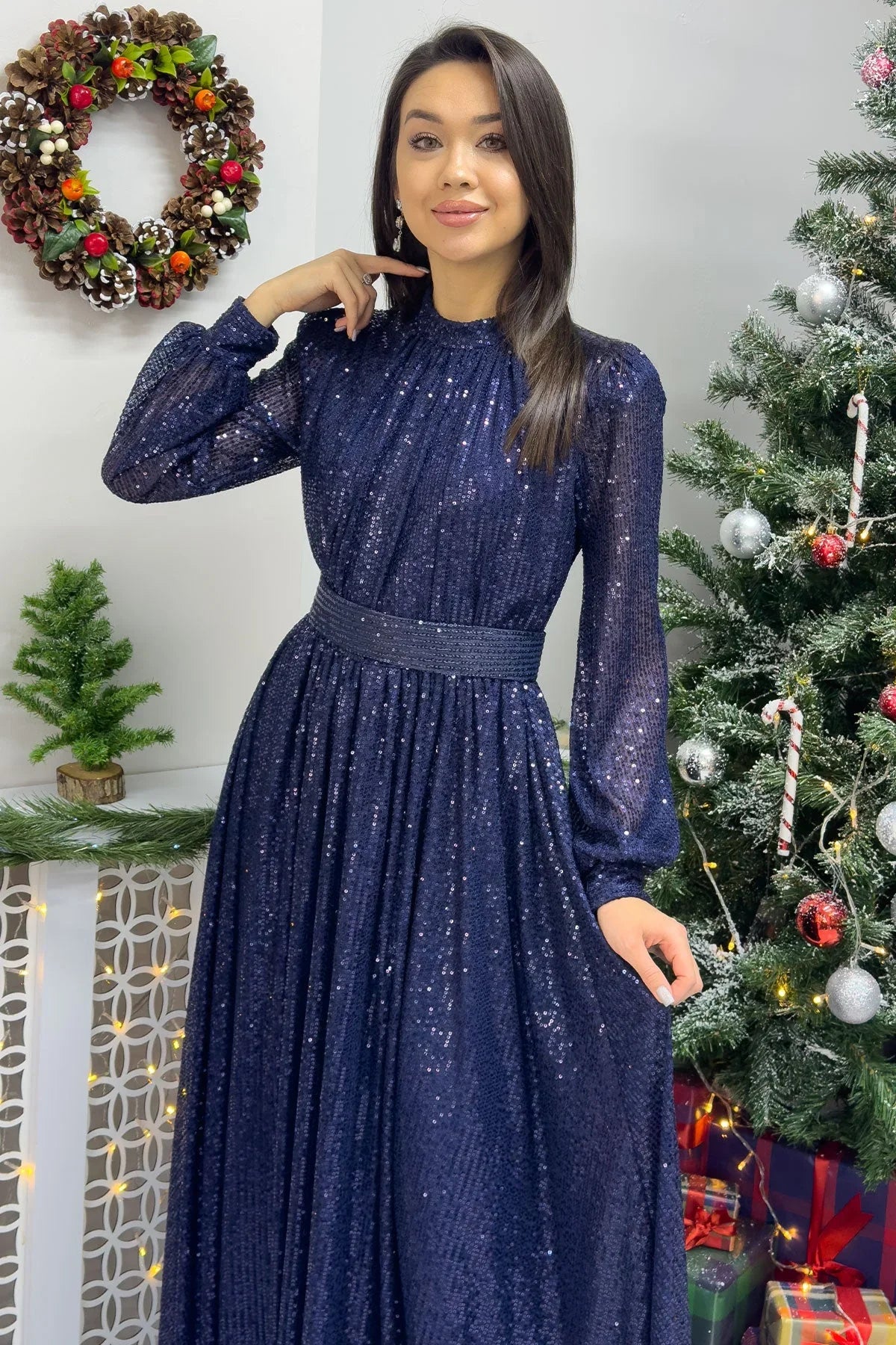 Lacivert Pul Payet Büzgü Detay Maxi Abiye Elbise - the ZKS