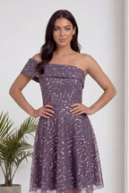 The ZKS lila payetli abiye elbise ön yüz, tek omuz detayı vurgulanmış