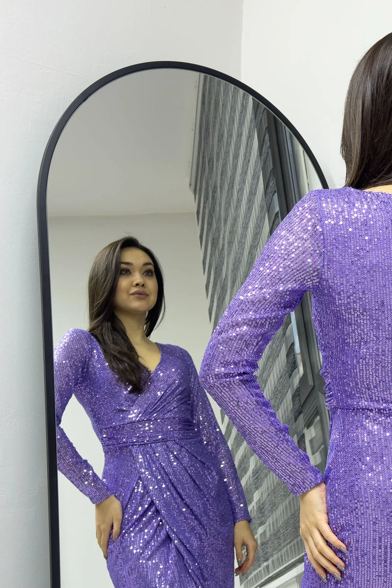 Lila Kruvaze Yaka Payet Tasarım Uzun Kollu Abiye Elbise

