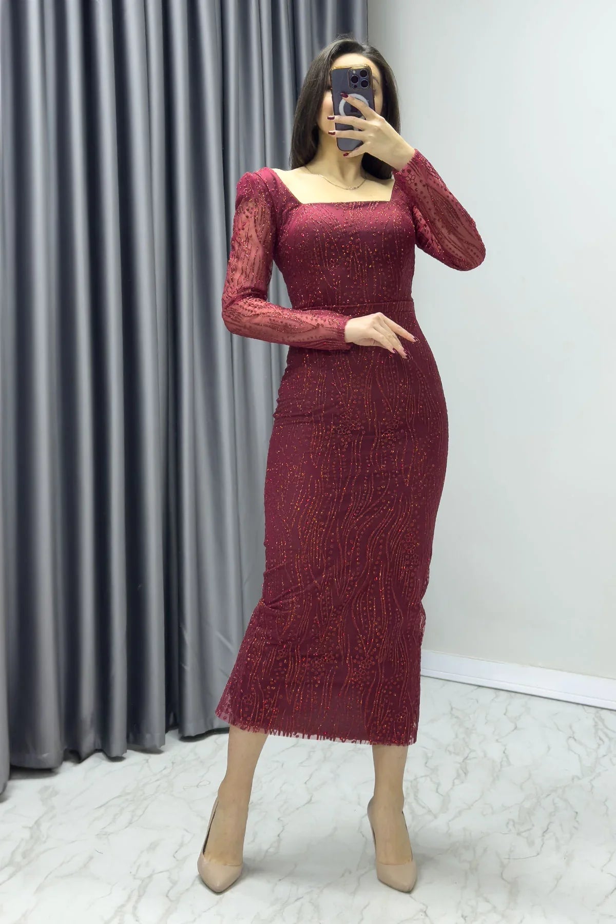 Bordo Kare Yaka Gold Simli Uzun Kol Midi Abiye Elbise

