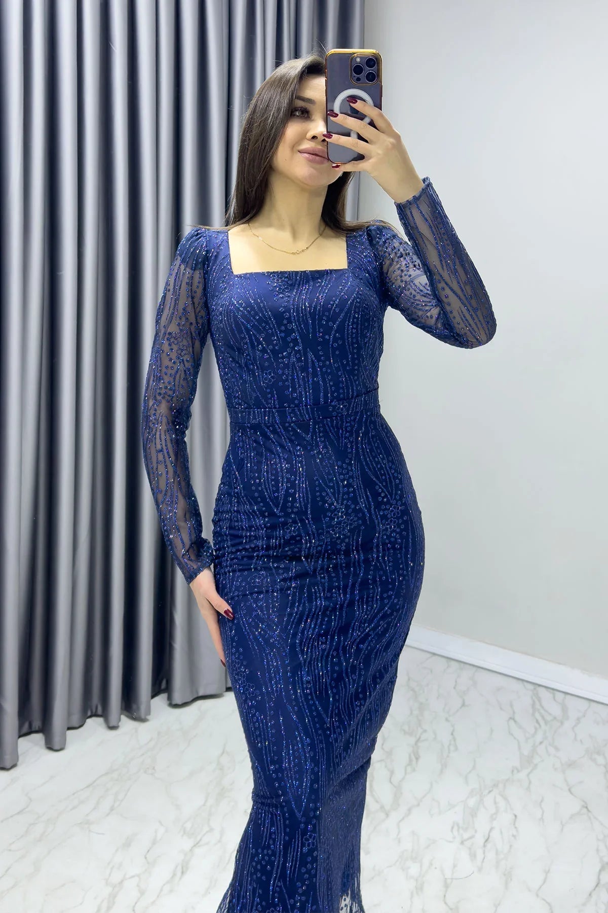 Mavi Kare Yaka Gold Simli Uzun Kol Midi Abiye Elbise

