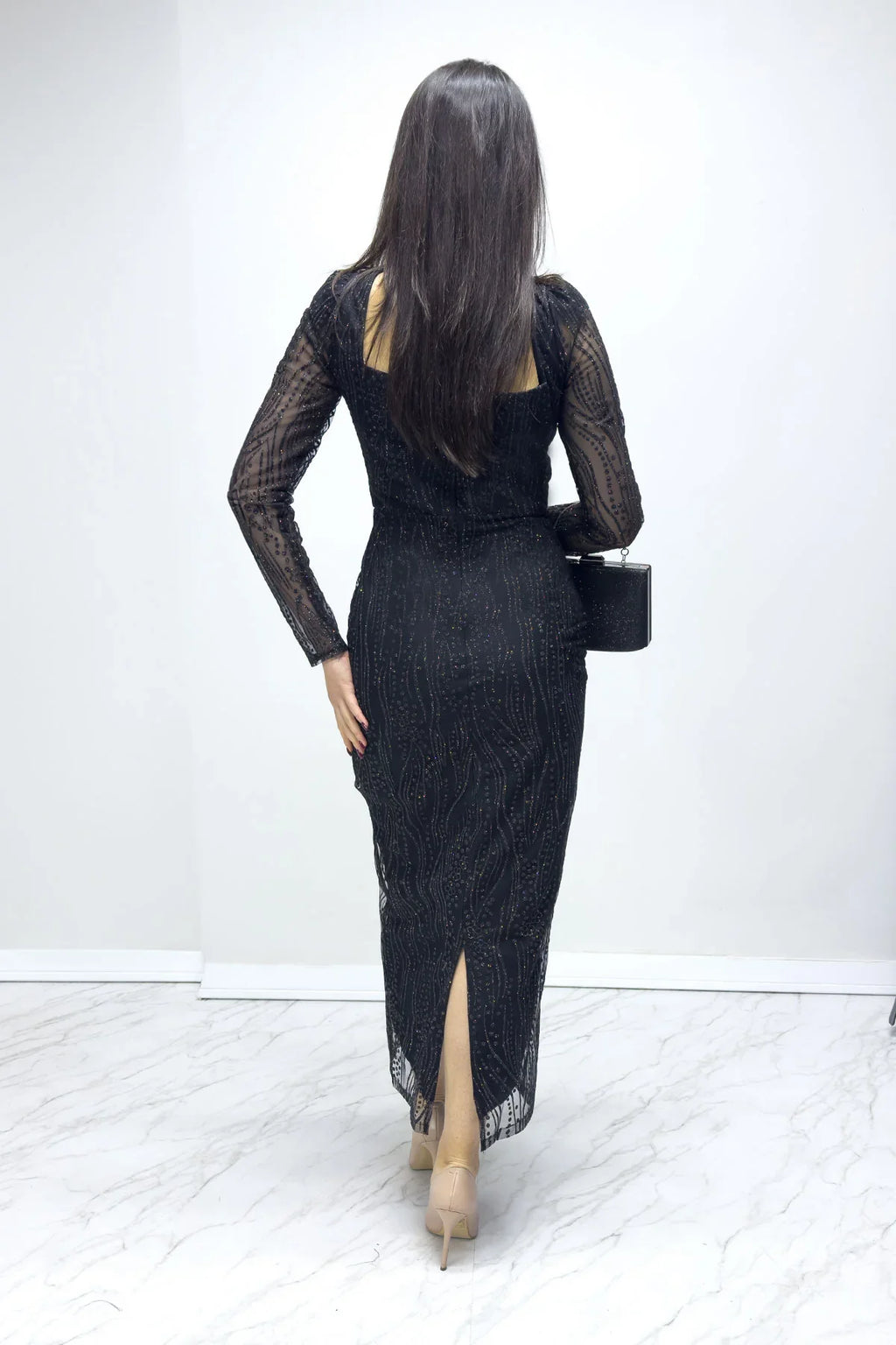 Siyah Kare Yaka Gold Simli Uzun Kol Midi Abiye Elbise

