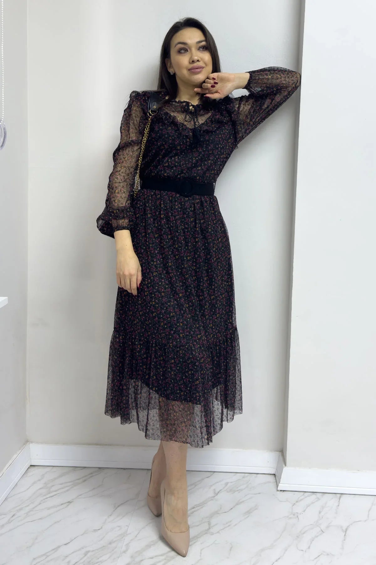 Siyah Mini Çiçekli Kemerli Flok Büyük Beden Elbise

