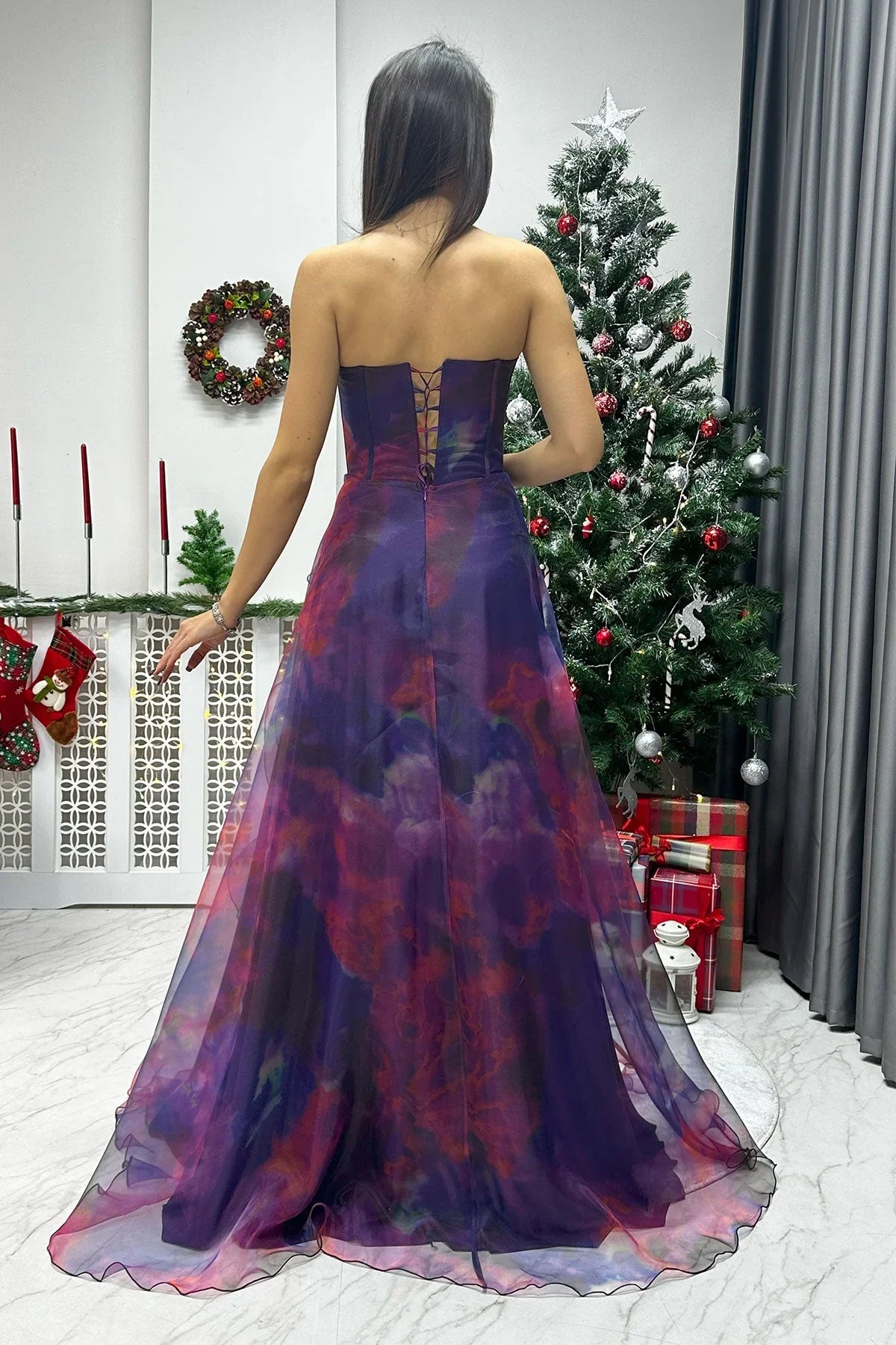 Mor Batik Straplez Yaka Yırtmaçlı Abiye Elbise - the ZKS