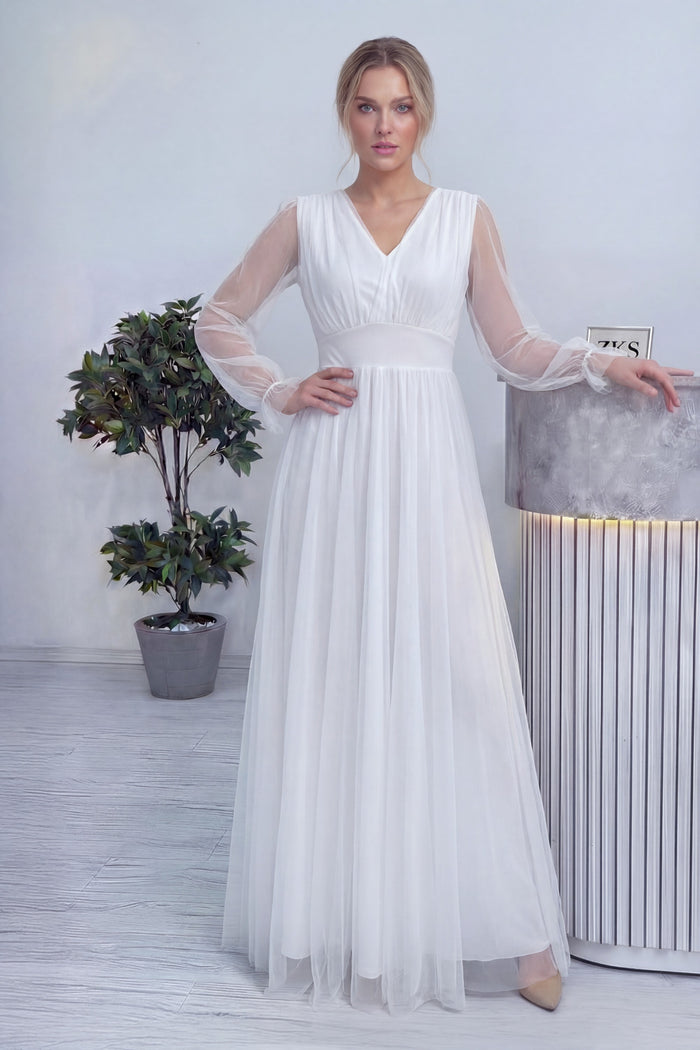 Beyaz V Yaka Tül Abiye Elbise