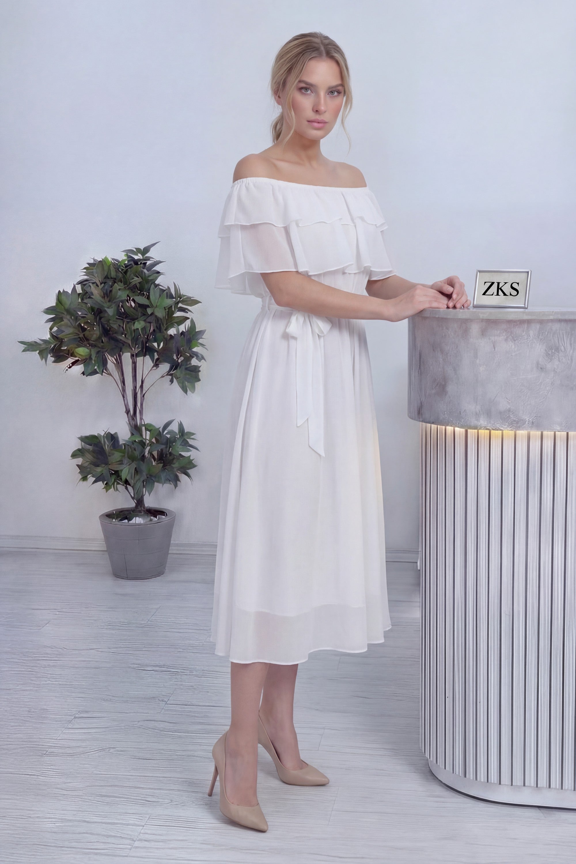 Beyaz Madonna Carmen Fırfır Yaka Büyük Beden Şifon Elbise