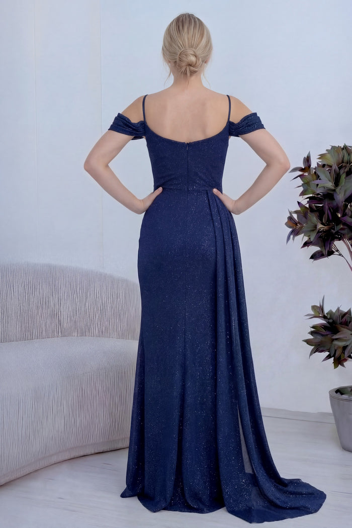 Lacivert Askılı Düşük Omuz Yırtmaç Detay Abiye Elbise