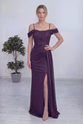 Mor Askılı Düşük Omuz Yırtmaç Detay Abiye Elbise
