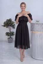 Siyah Madonna Carmen Fırfır Yaka Büyük Beden Şifon Elbise