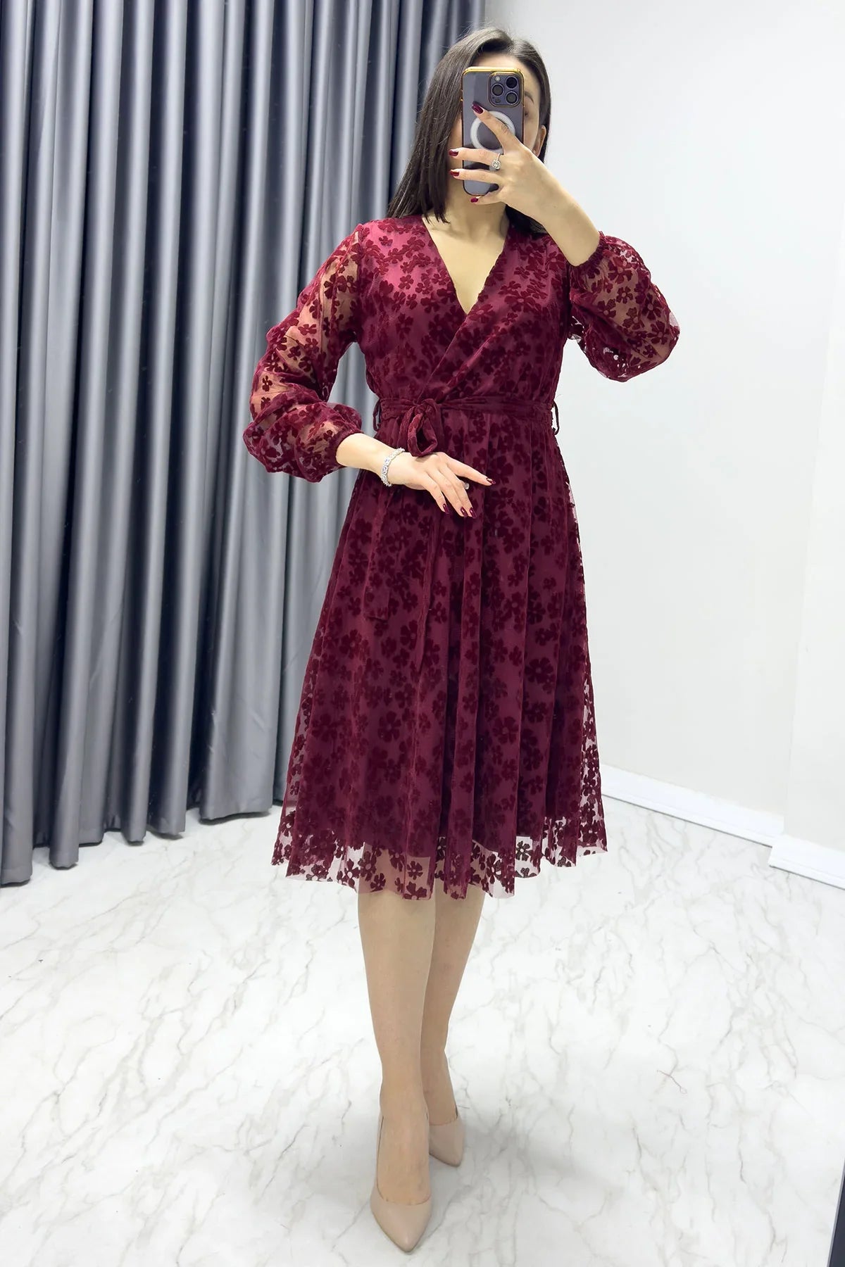 Bordo Papatya Detaylı Flok Baskı Büyük Beden Elbise


