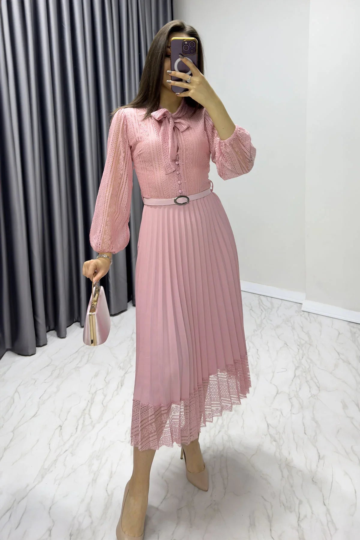 Pembe Boyundan Bağlamalı Fransız Güpür Piliseli Abiye Elbise

