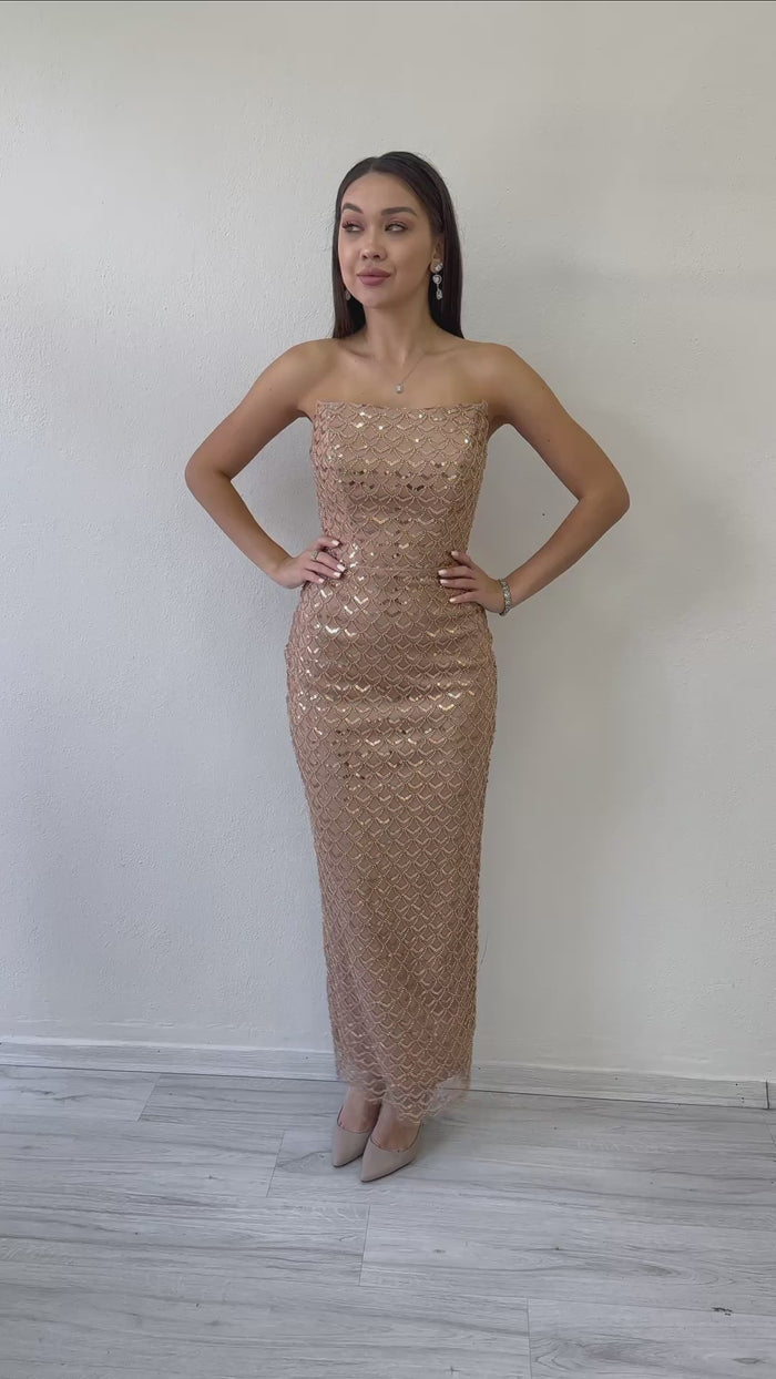 Straplez Boncuk İşlemeli Midi Boy Abiye Elbise