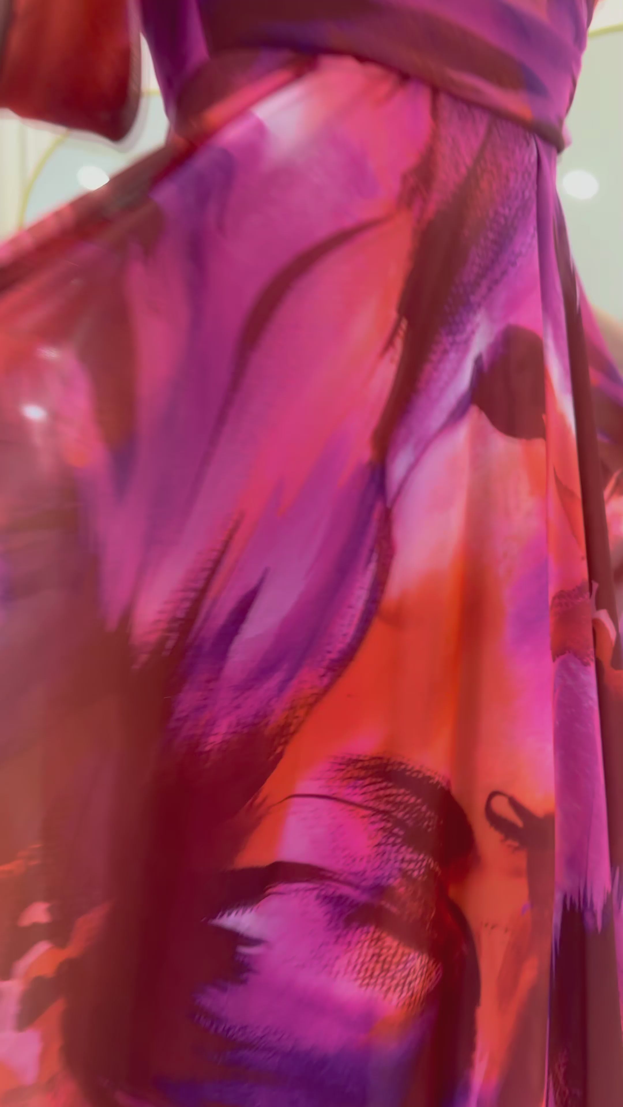 Fuşya Desenli Askılı Straplez Göğüs Drapeli Çıkarılabilir Kol Detaylı Abiye Elbise