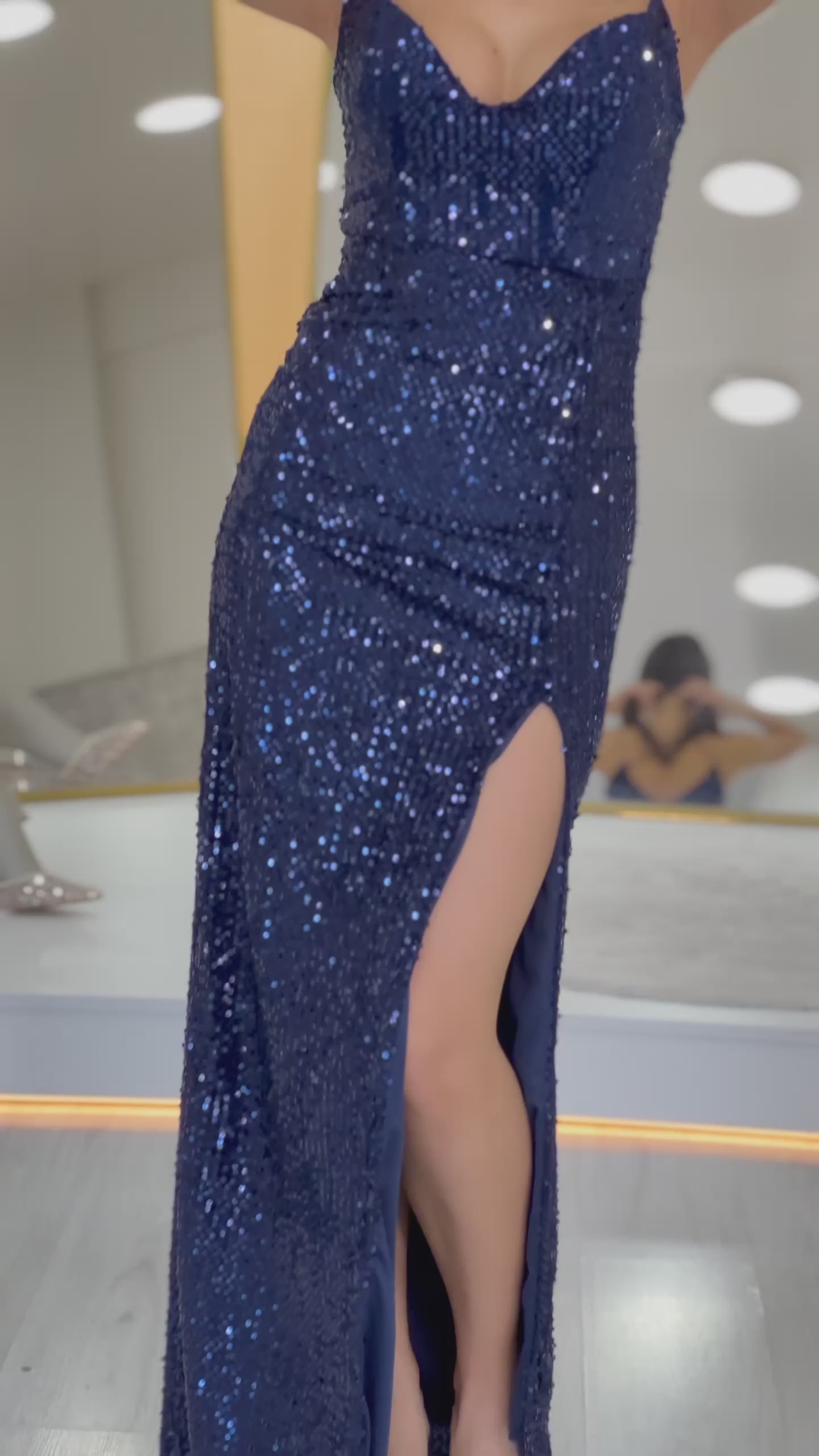 İp Askılı Pul Payet Yırtmaçlı Abiye Elbise