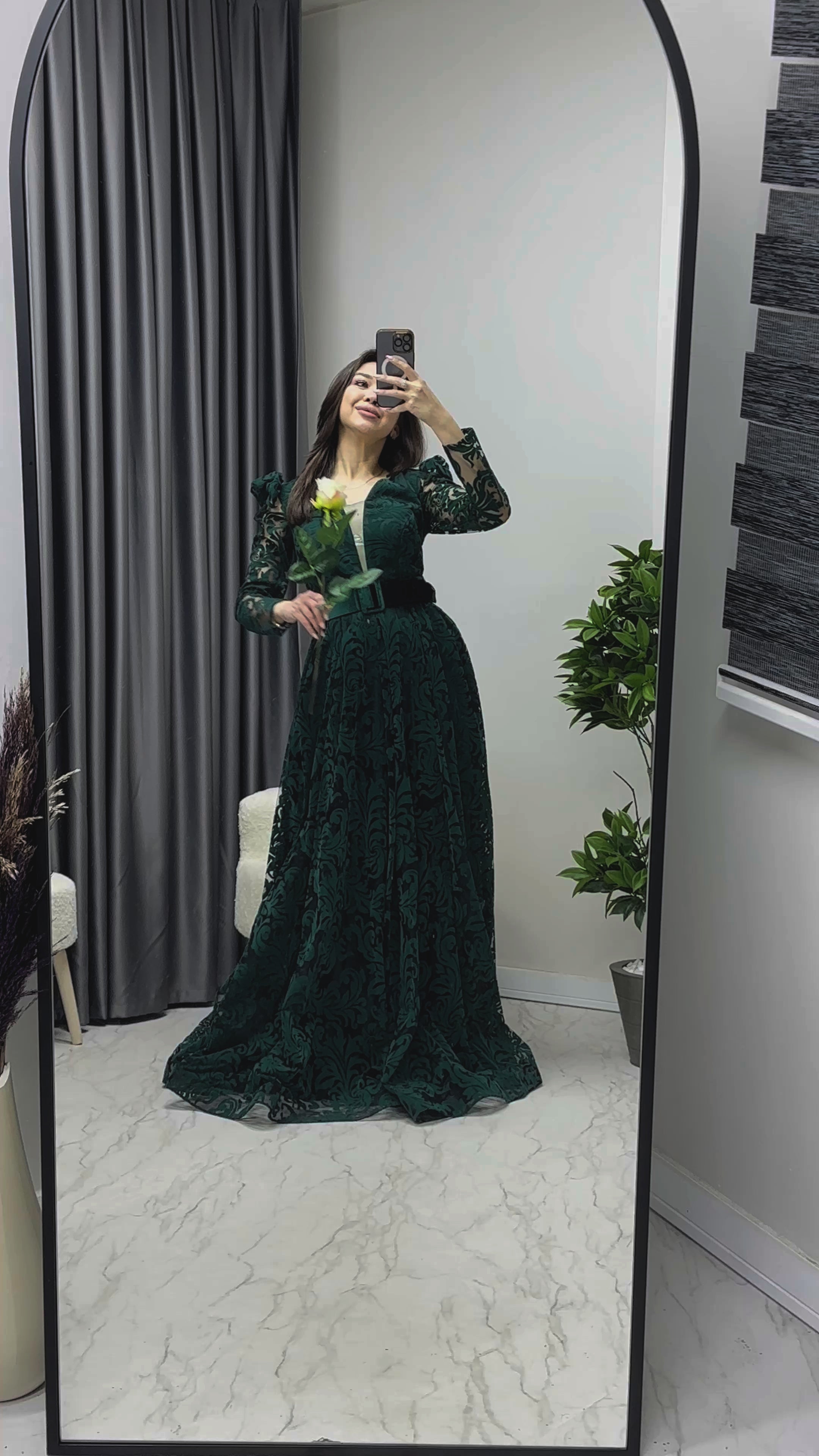 Zümrüt Yeşili Flok Baskı Kemerli Büyük Beden Abiye Elbise

