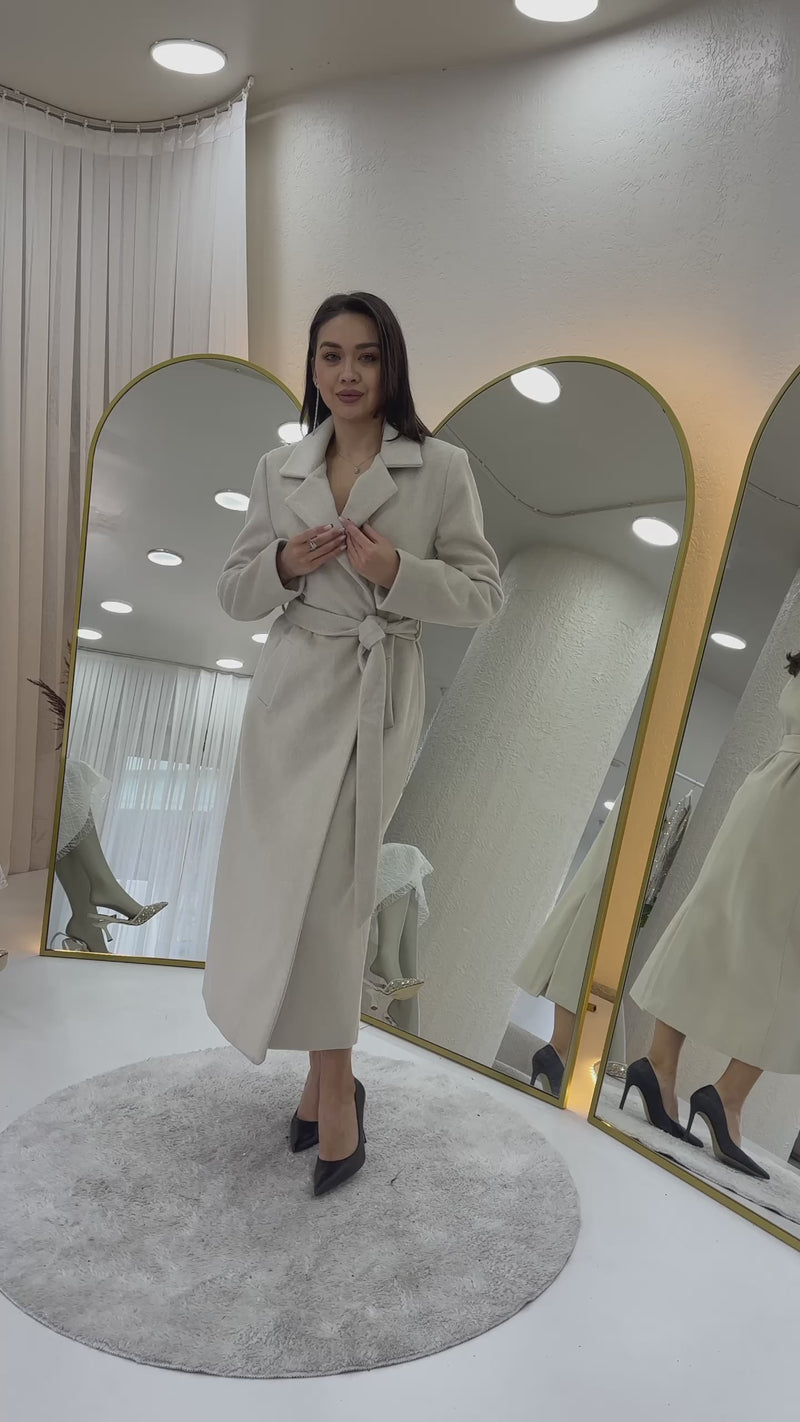  Astarlı Kuşaklı Kaşe Kaban