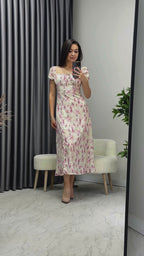 Kadın Krem Yaka Bağcıklı Çiçekli Kısa Kol Elbise