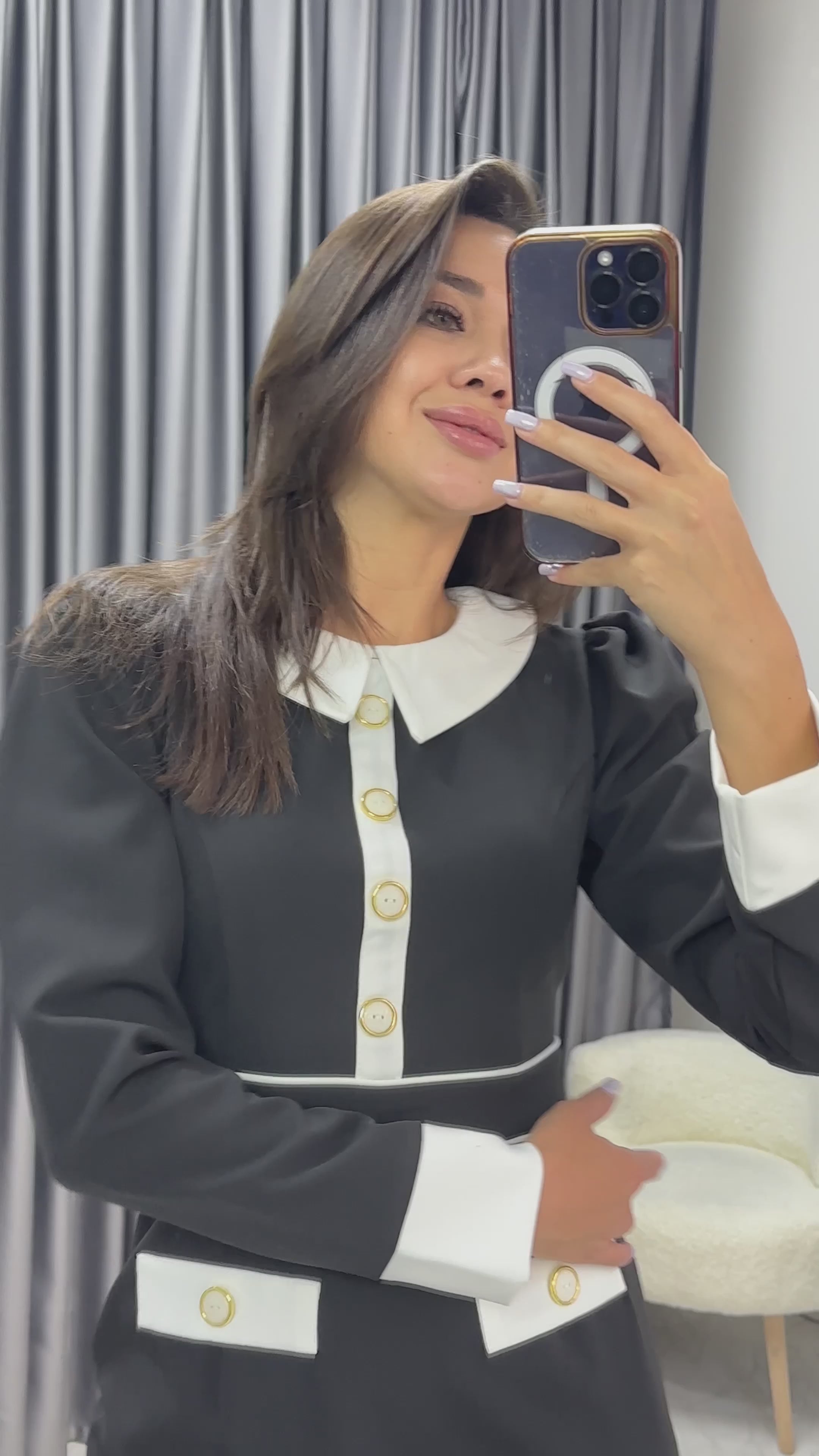 Siyah Beyaz Bebe Yaka Kalem Düğme Detay Elbise