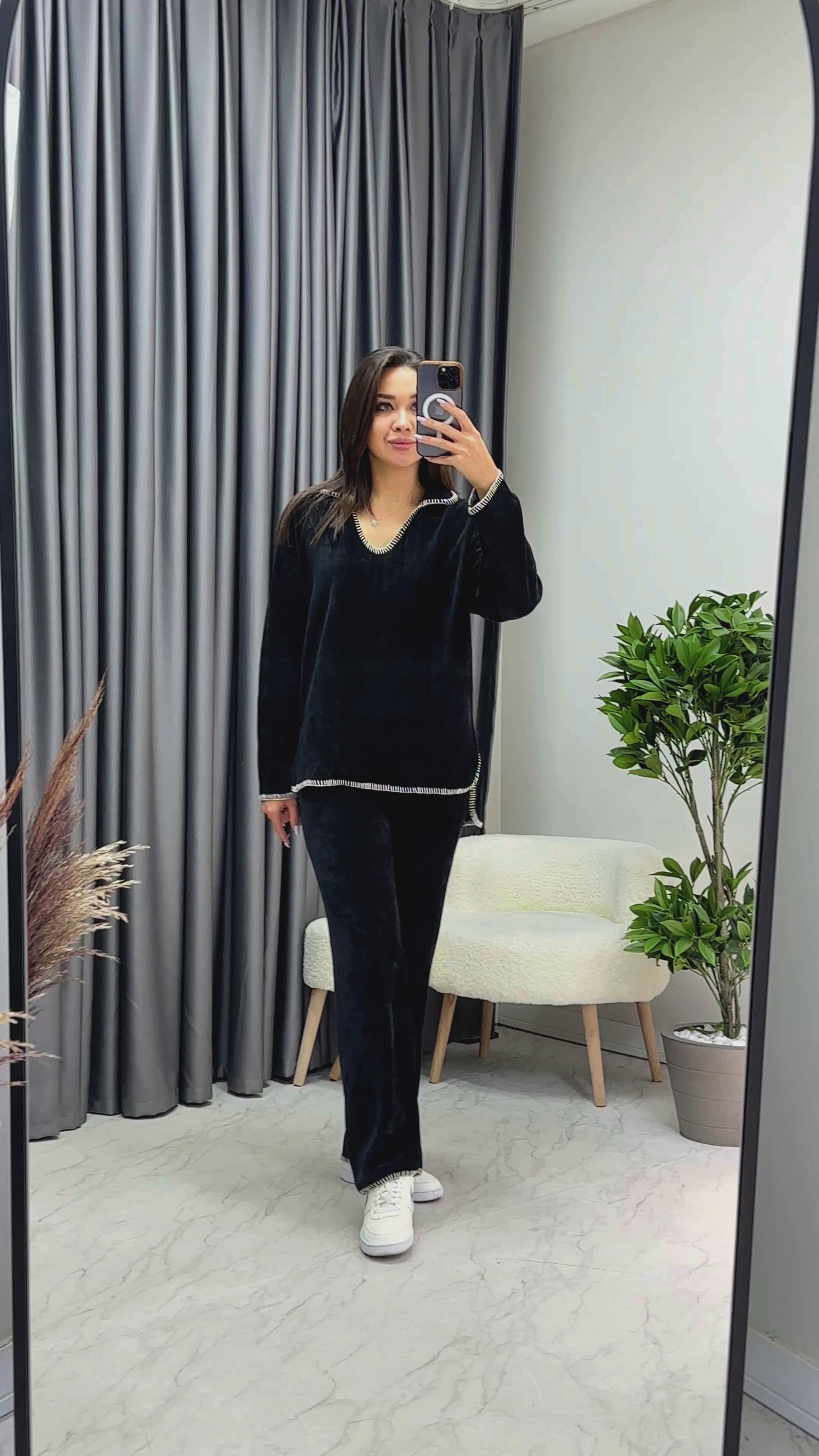 Siyah Kadife Yumoş İkili Takım