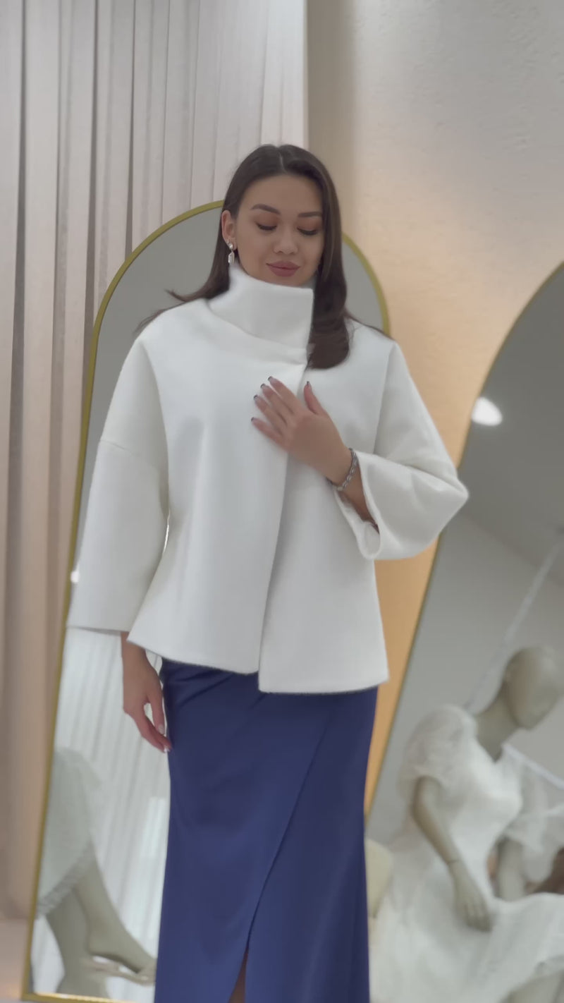  Dik Yaka Taş Detaylı Abiye Kürk