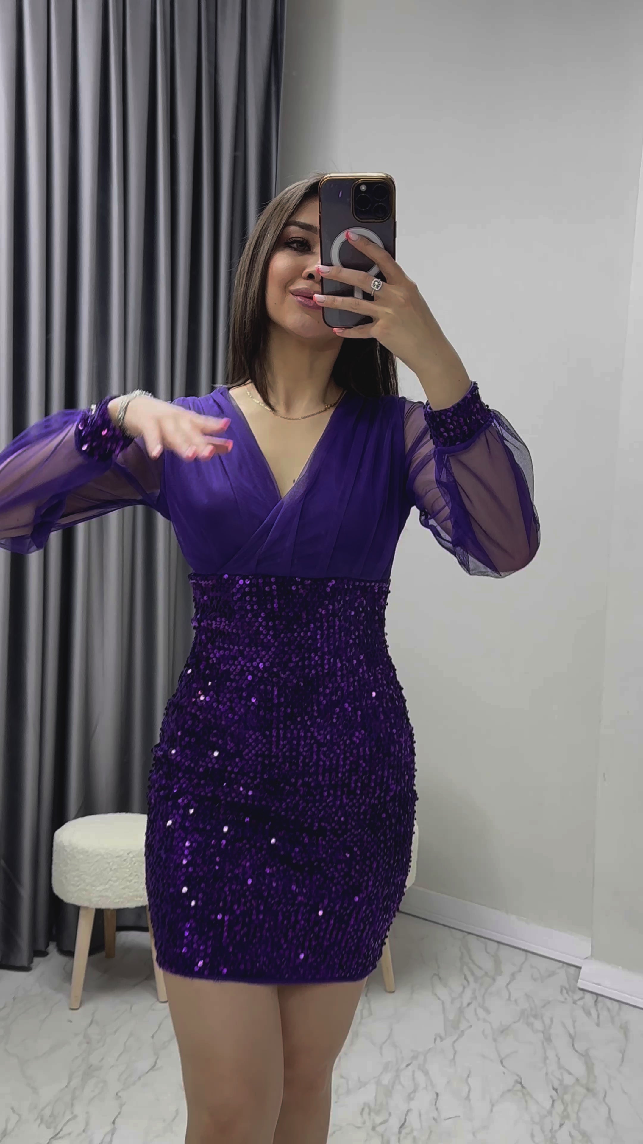 Mor Kruvaze Yaka Payet Mini Abiye Elbise