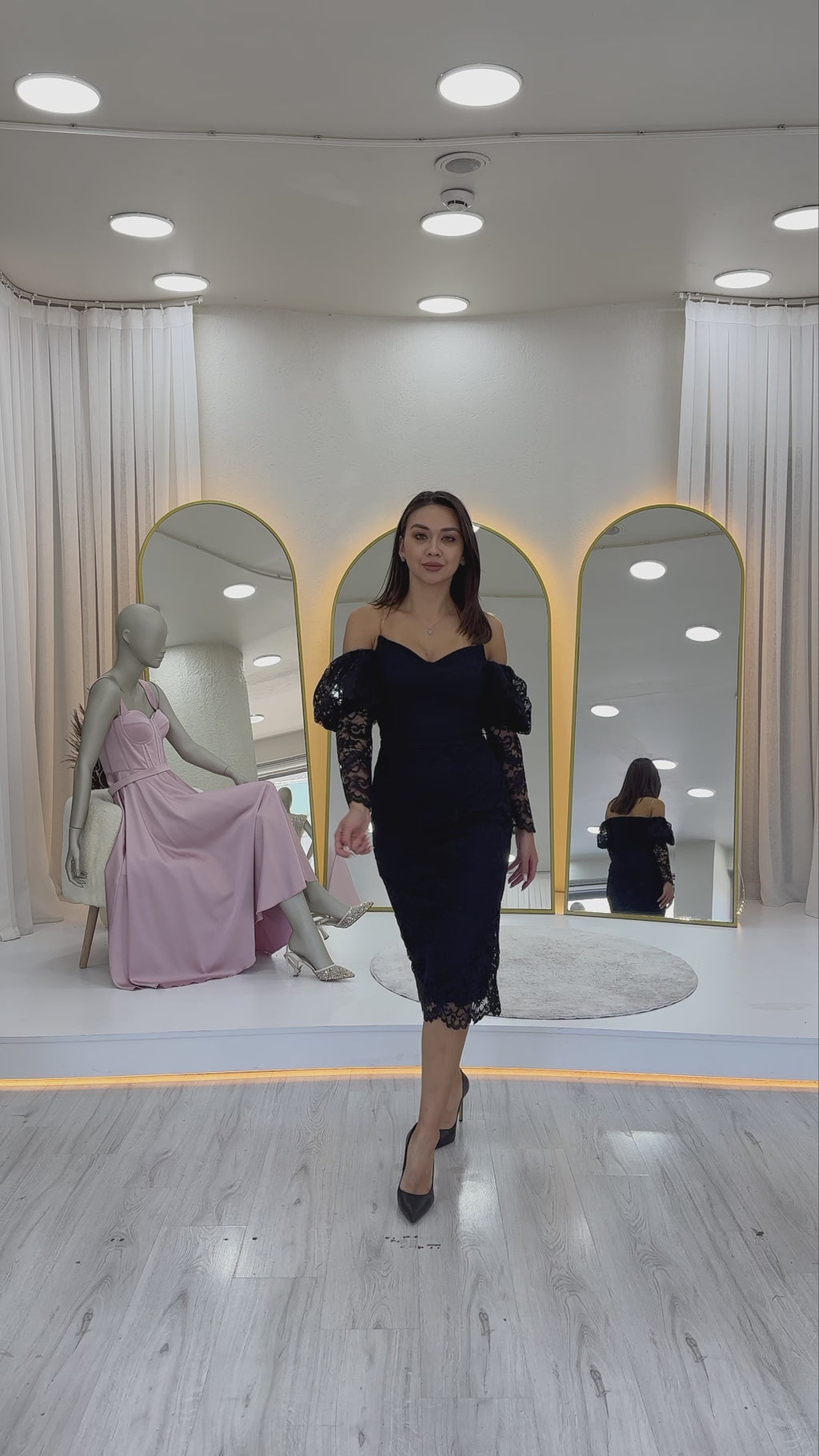  Düşük Omuz Balon Kol Dantel 