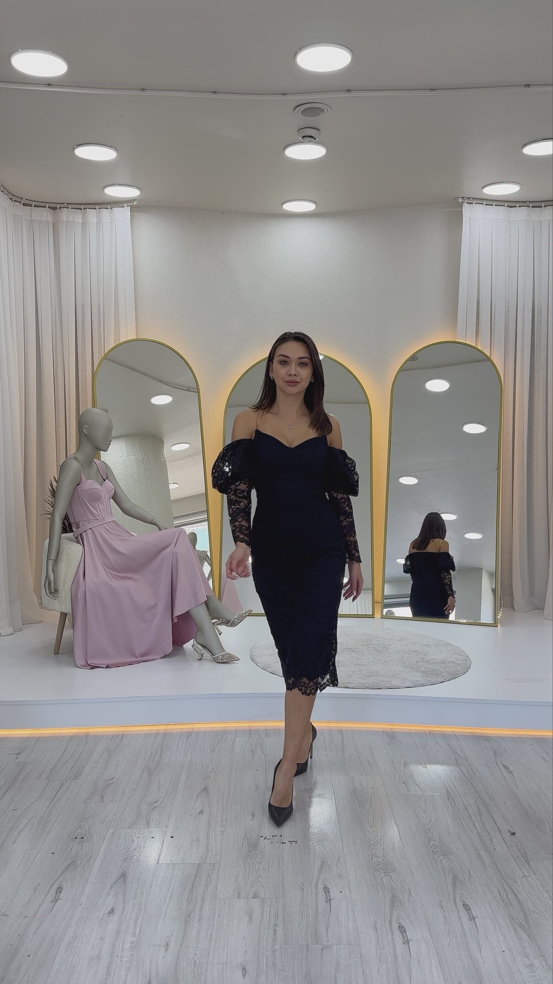  Düşük Omuz Balon Kol Dantel 