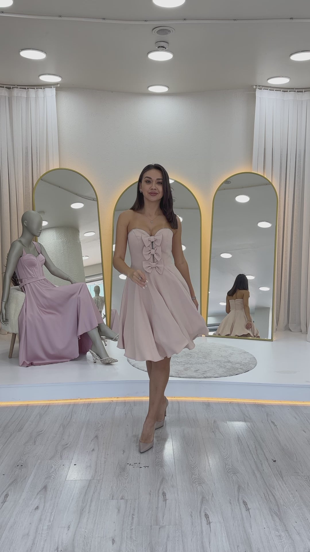 Fiyonklu Taş İşlemeli Straplez