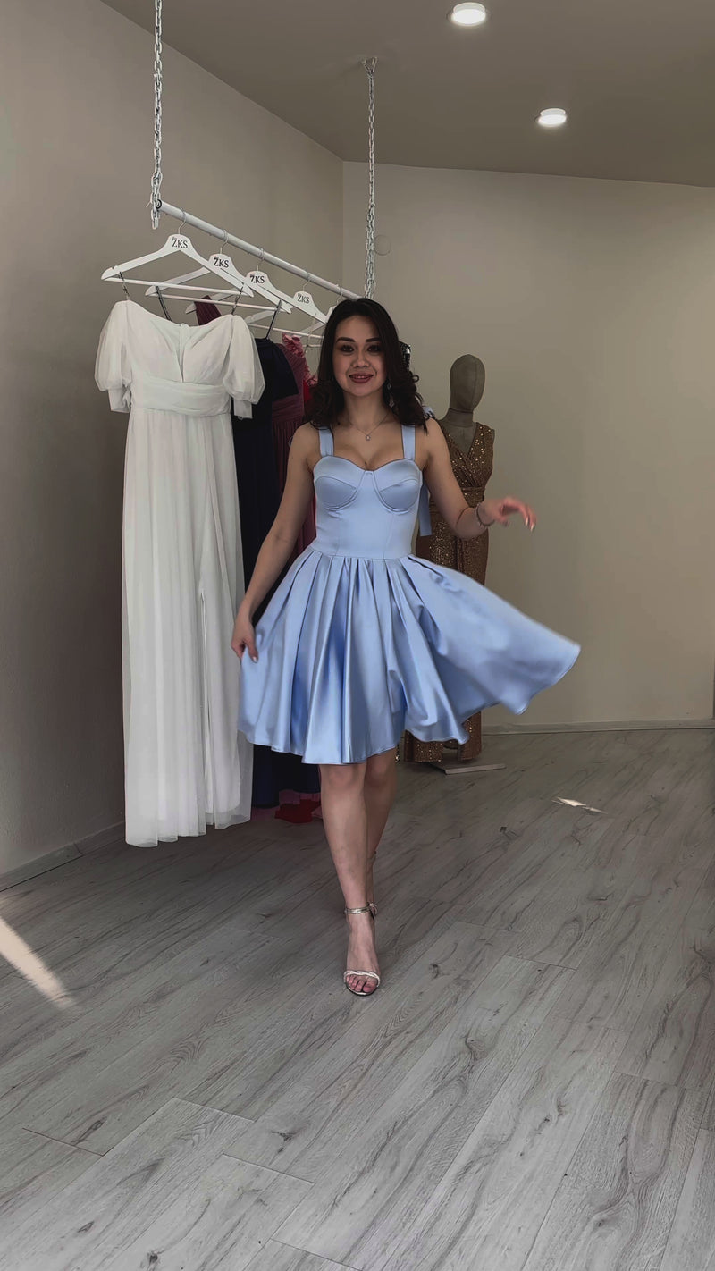 Bebe Mavisi Omuz Bağlama Detaylı Kloş Abiye Elbise