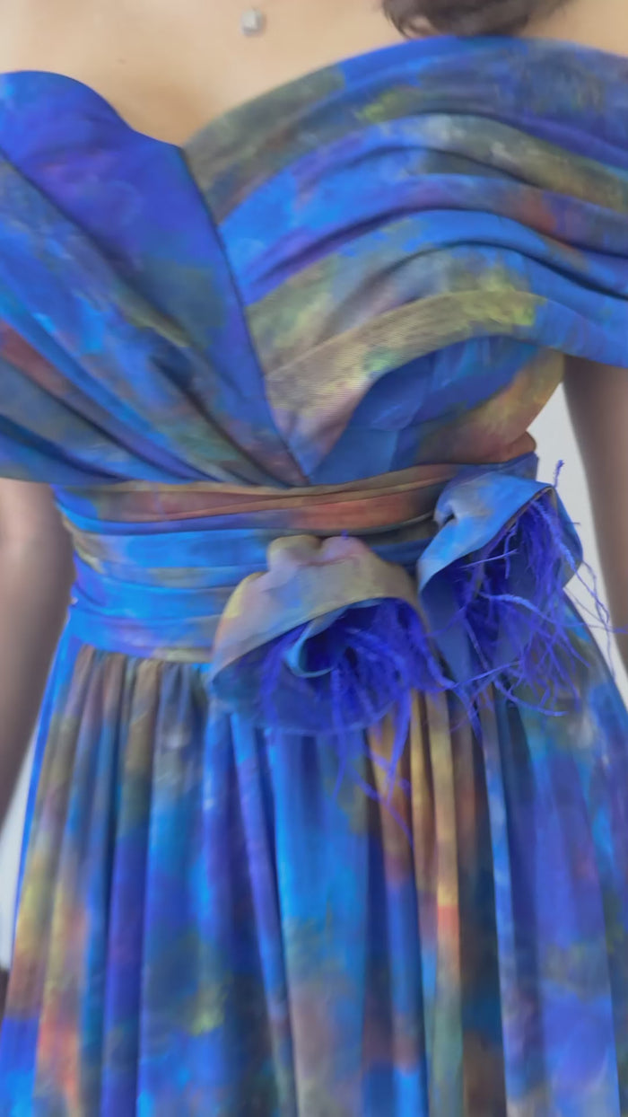 Saks Batik Desenli Madonna Yaka Desenli Tül Abiye Elbise