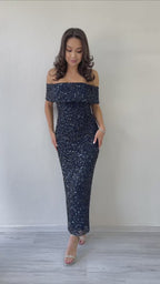 Madonna Yaka Pul İşlemeli Kalem Midi Boy Abiye Elbise