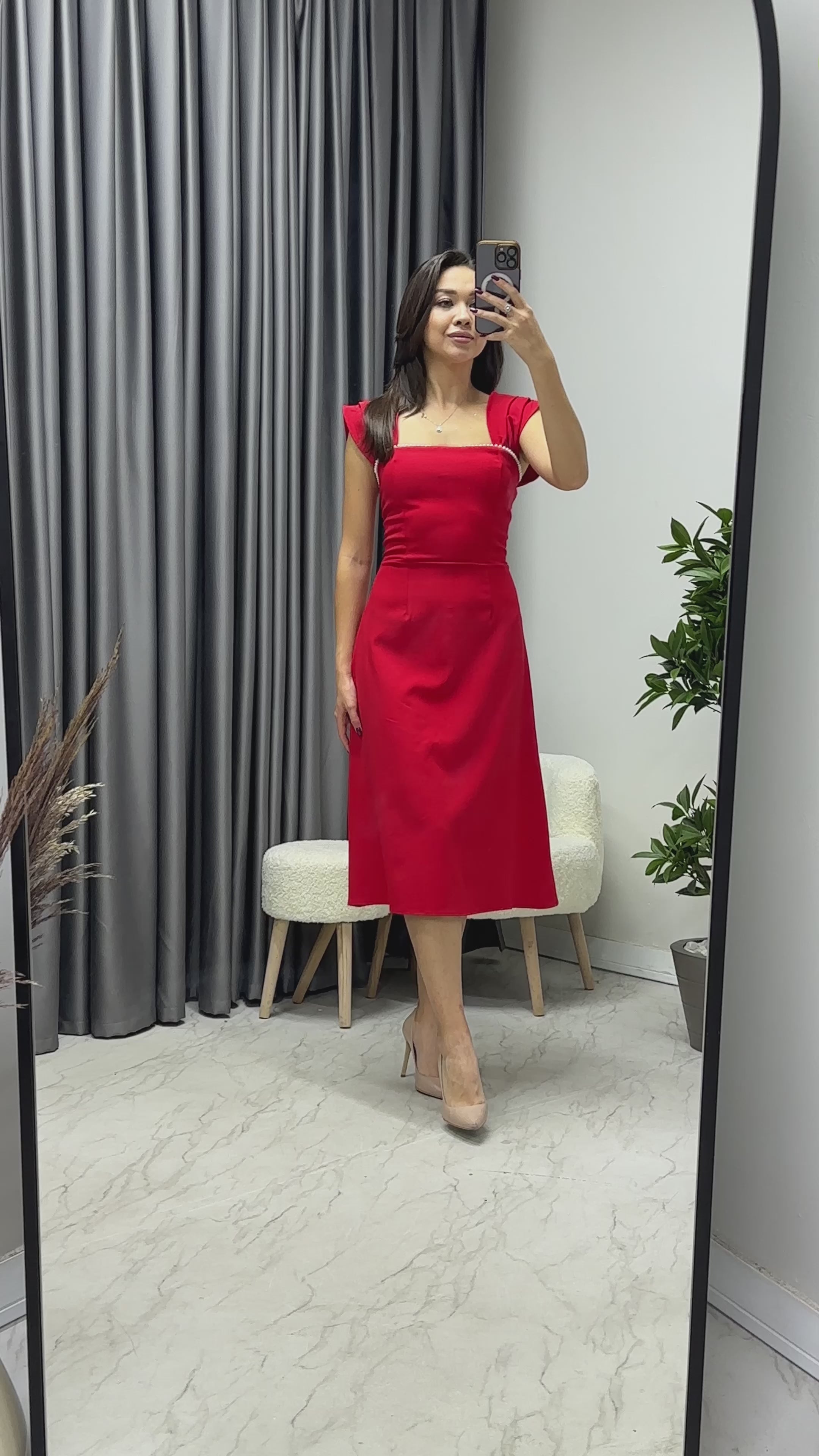 Kadın Kırmızı Kloş İnci Detay Elbise