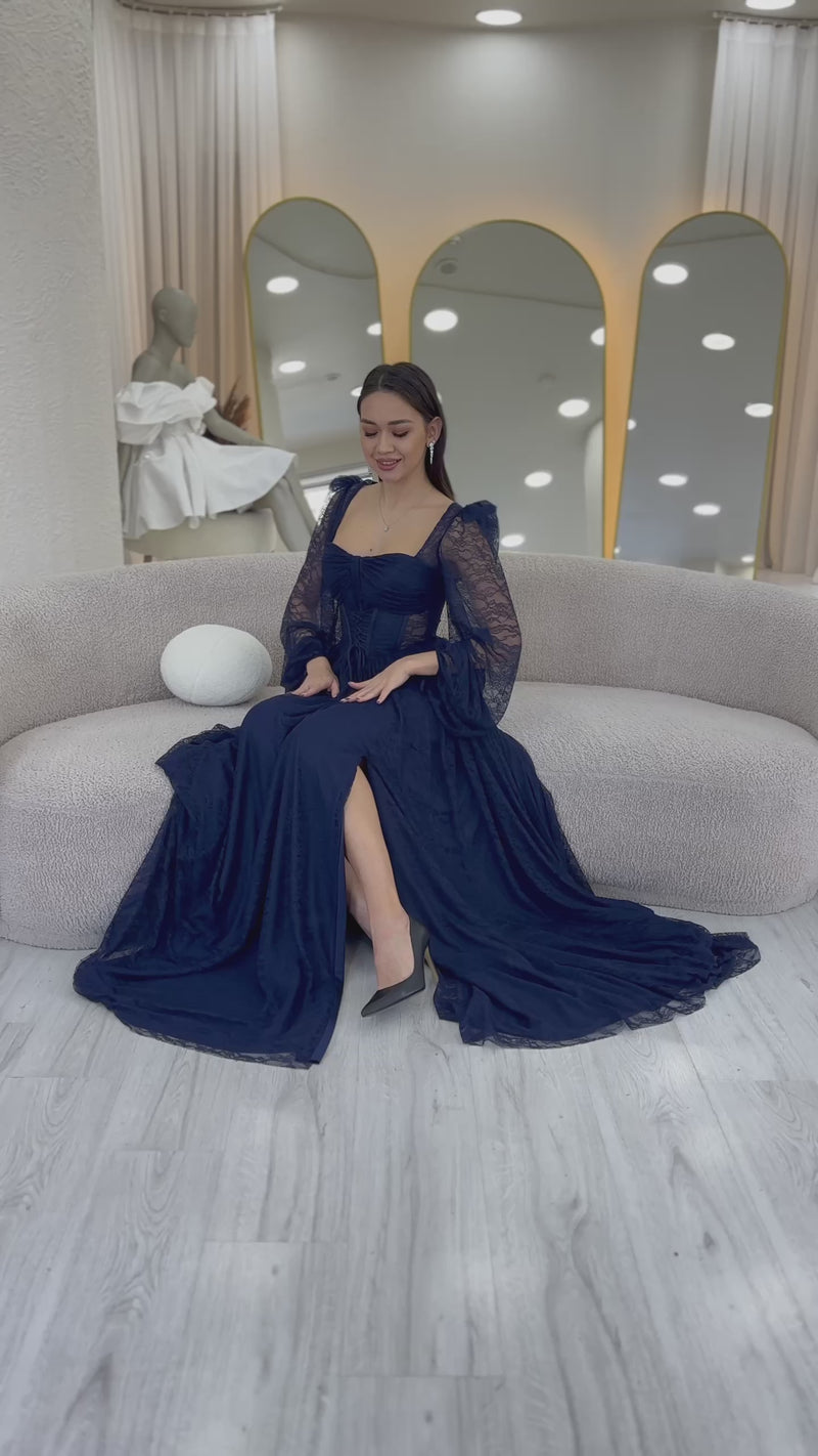 Dantel Kumaş Korse Detaylı Uzun Yırtmaçlı Abiye Elbise