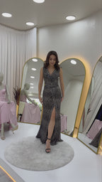 Kadın Leopar Kruvaze Yaka Payet Tasarım Sıfır Kol Yırtmaçlı Balık Abiye Elbise