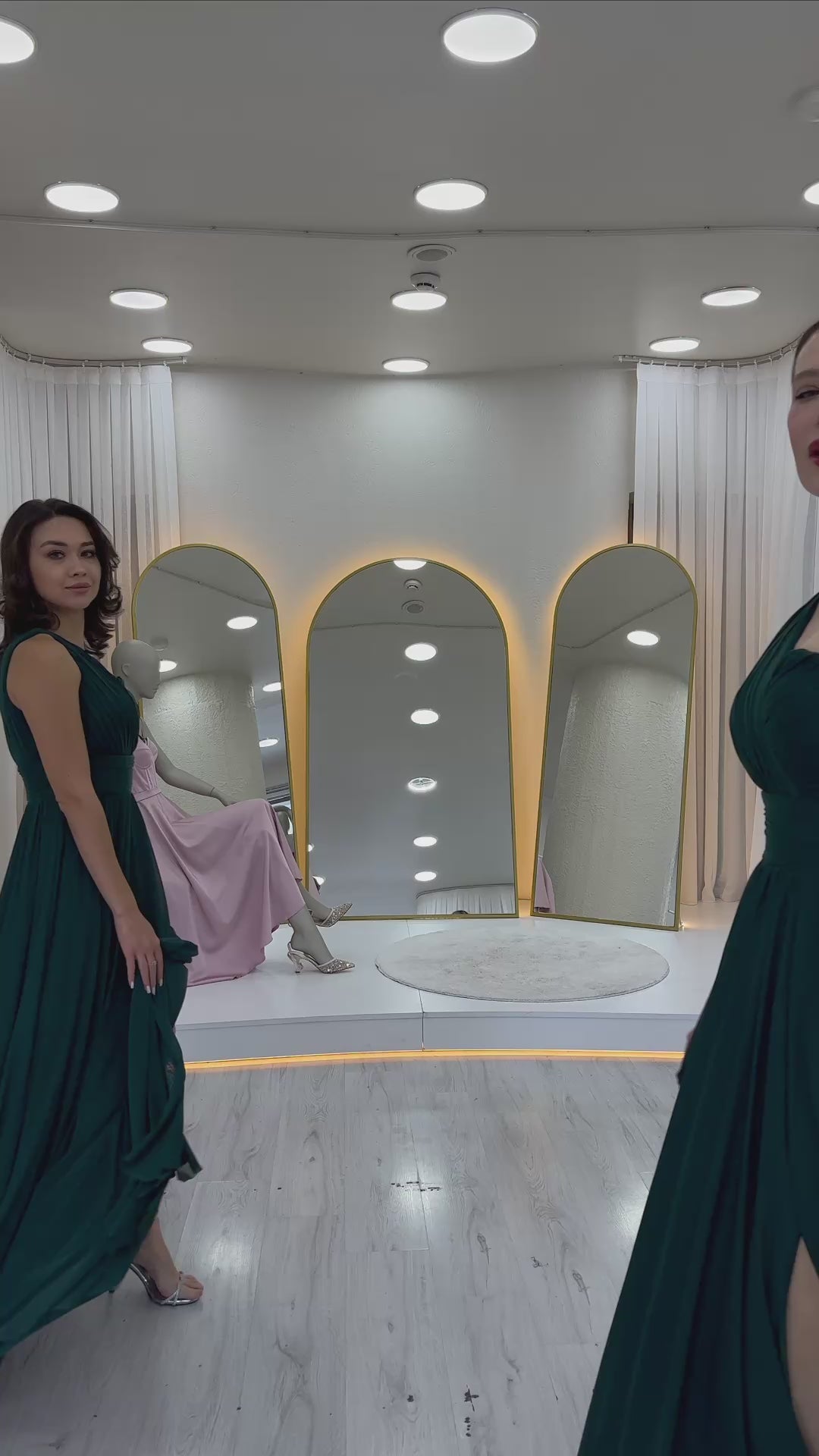 Zümrüt Yeşili Tek Omuz Piliseli Kloş Abiye Elbise