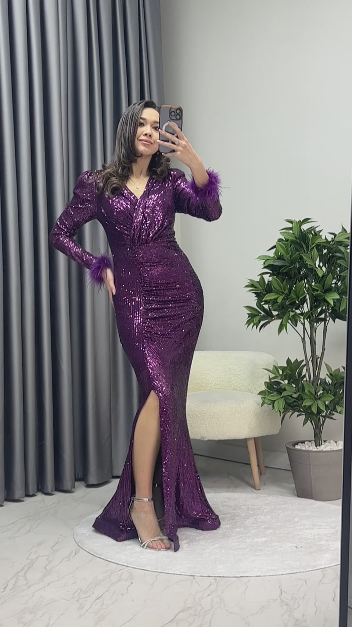 Mor Kruvaze Yaka Otriş Detay Pul Payet Yırtmaçlı Balık Abiye Elbise