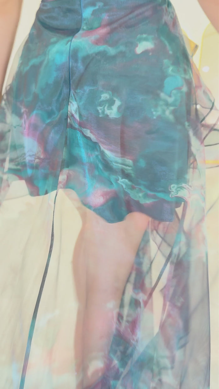 Kadın Petrol Batik Desenli Straplez Fırfırlı Abiye Elbise