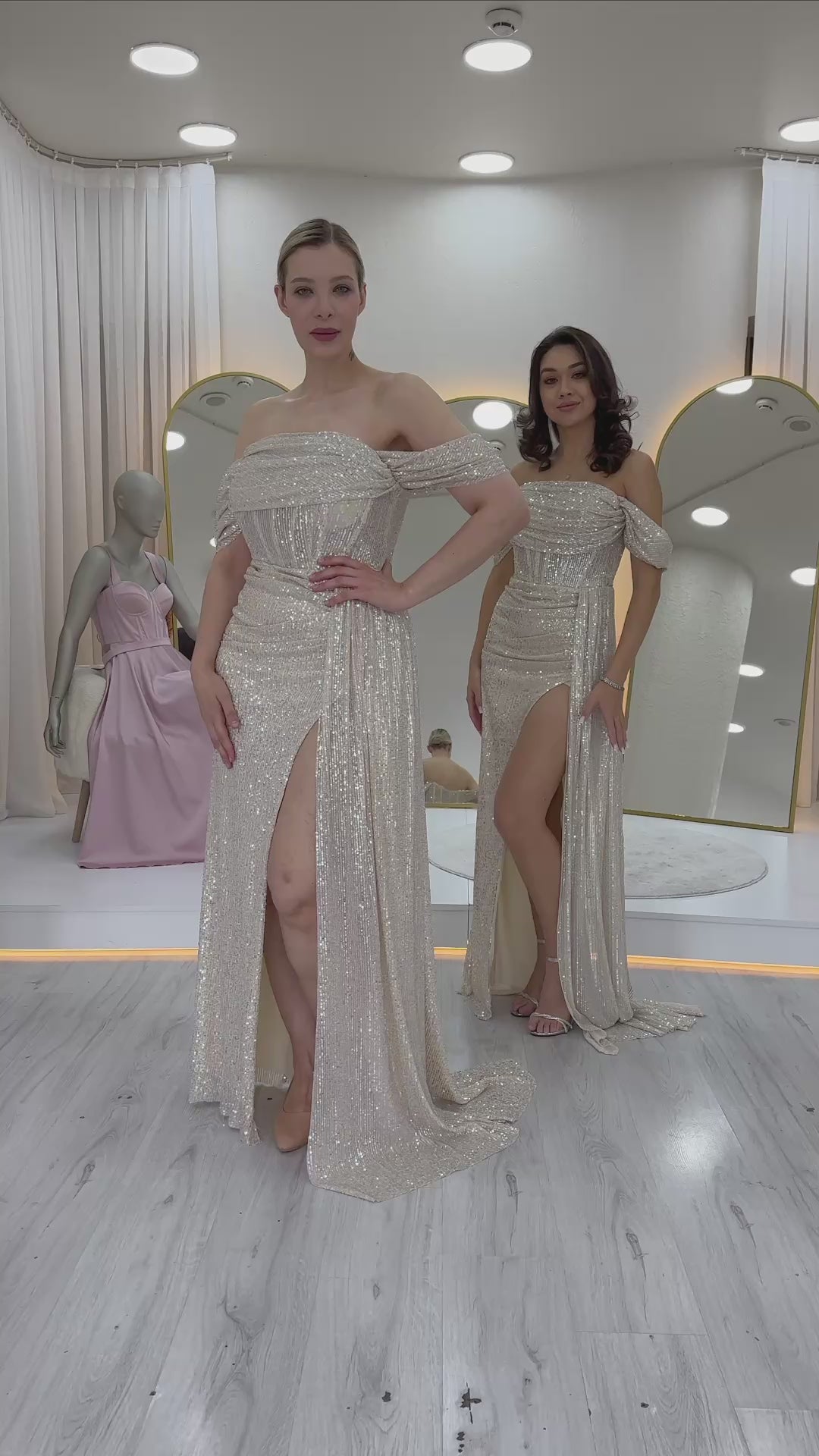 Kadın Düşük Omuz Bej Pul Payet Yırtmaçlı Abiye Elbise