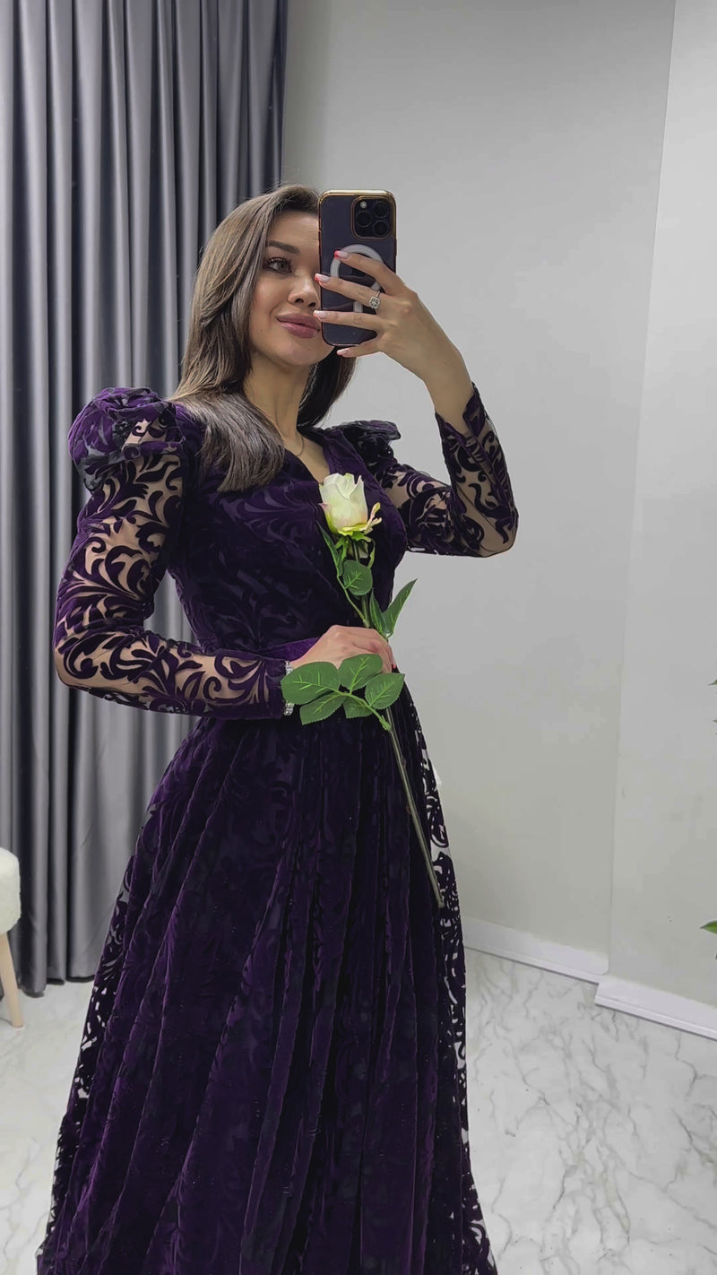 Mor Flok Baskı Kemerli Büyük Beden Abiye Elbise

