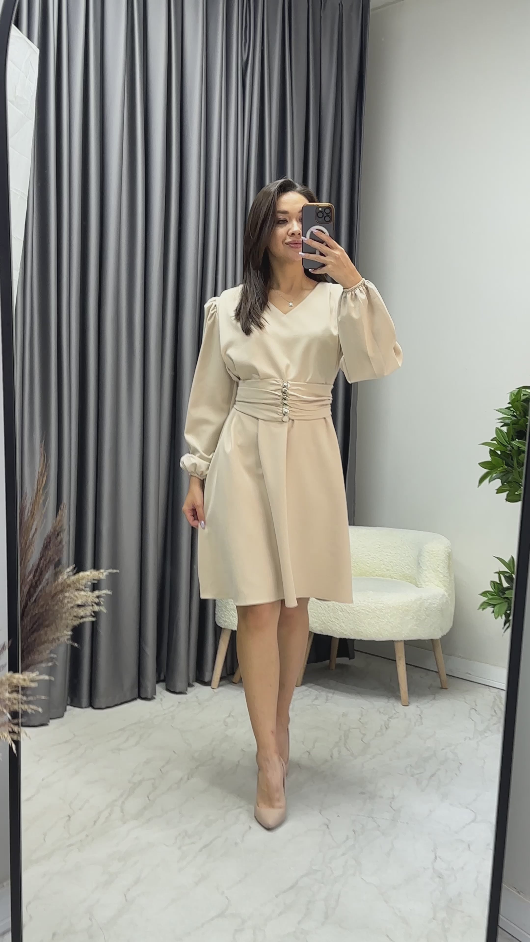 Bej Balon Kol Düğme Detay Kemerli Kloş Elbise