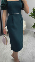 Zümrüt Yeşili İnci detay Kalem Prenses Kol Tasarım Elbise