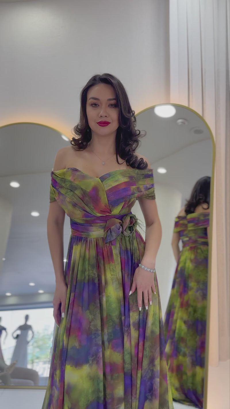 Yeşil Batik Desenli Madonna Yaka Desenli Tül Abiye Elbise